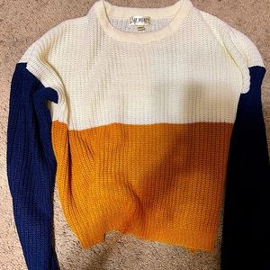 Knit Cropped Oversized Sweater. Lightweight.